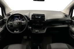 valkoinen Toyota Proace CITY Verso 2022 kuva 9.