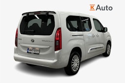 valkoinen Toyota Proace CITY Verso 2022 kuva 2.