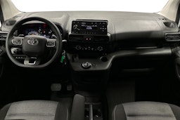 valkoinen Toyota Proace CITY Verso 2022 kuva 7.