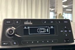 valkoinen Toyota Proace CITY Verso 2022 kuva 19.