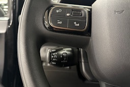 Musta Toyota Proace City Verso 2023 kuva 18.