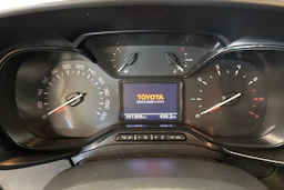 valkoinen Toyota Proace CITY Verso 2023 kuva 8.
