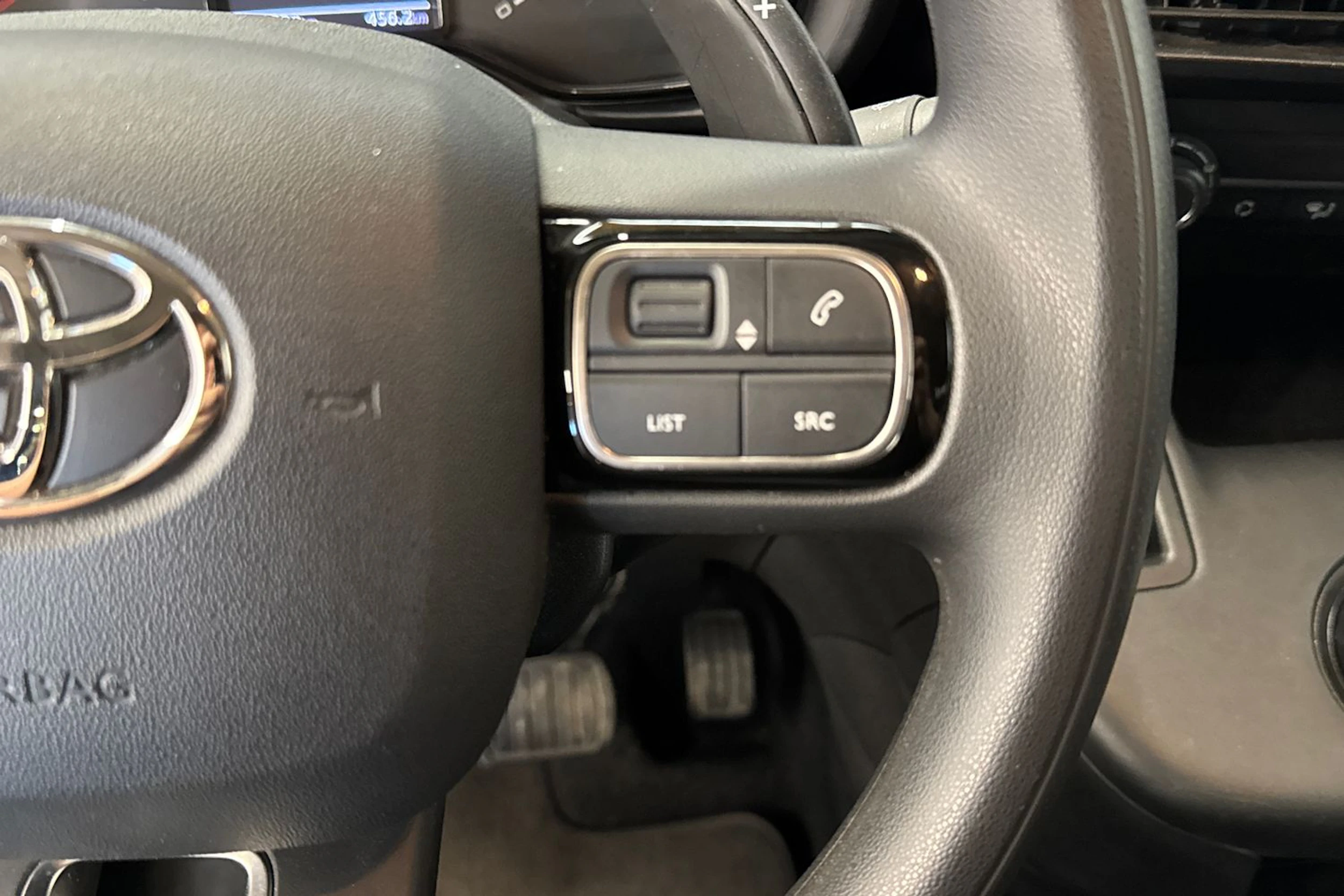 valkoinen Toyota Proace CITY Verso 2023 kuva 11.