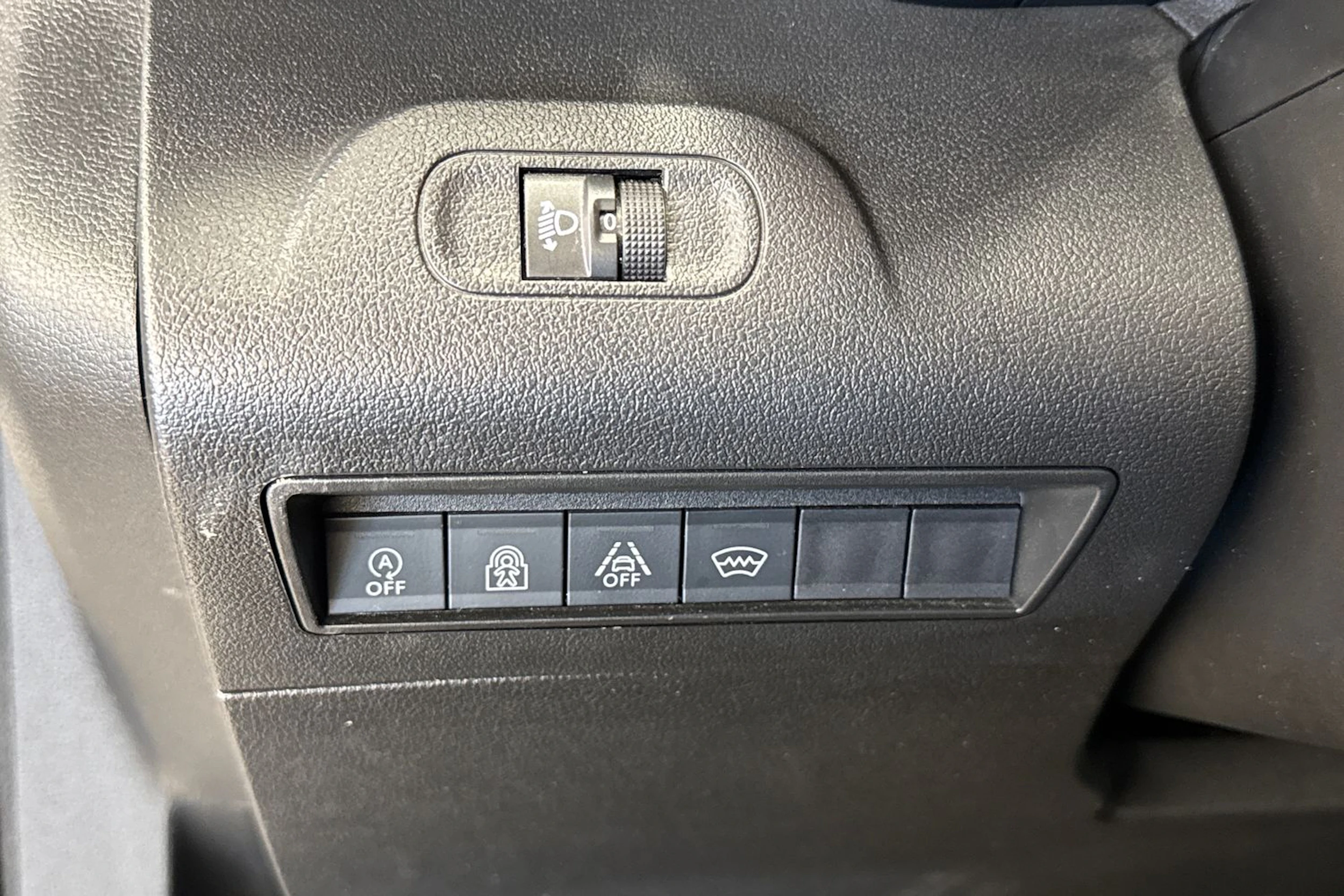 valkoinen Toyota Proace CITY Verso 2023 kuva 13.