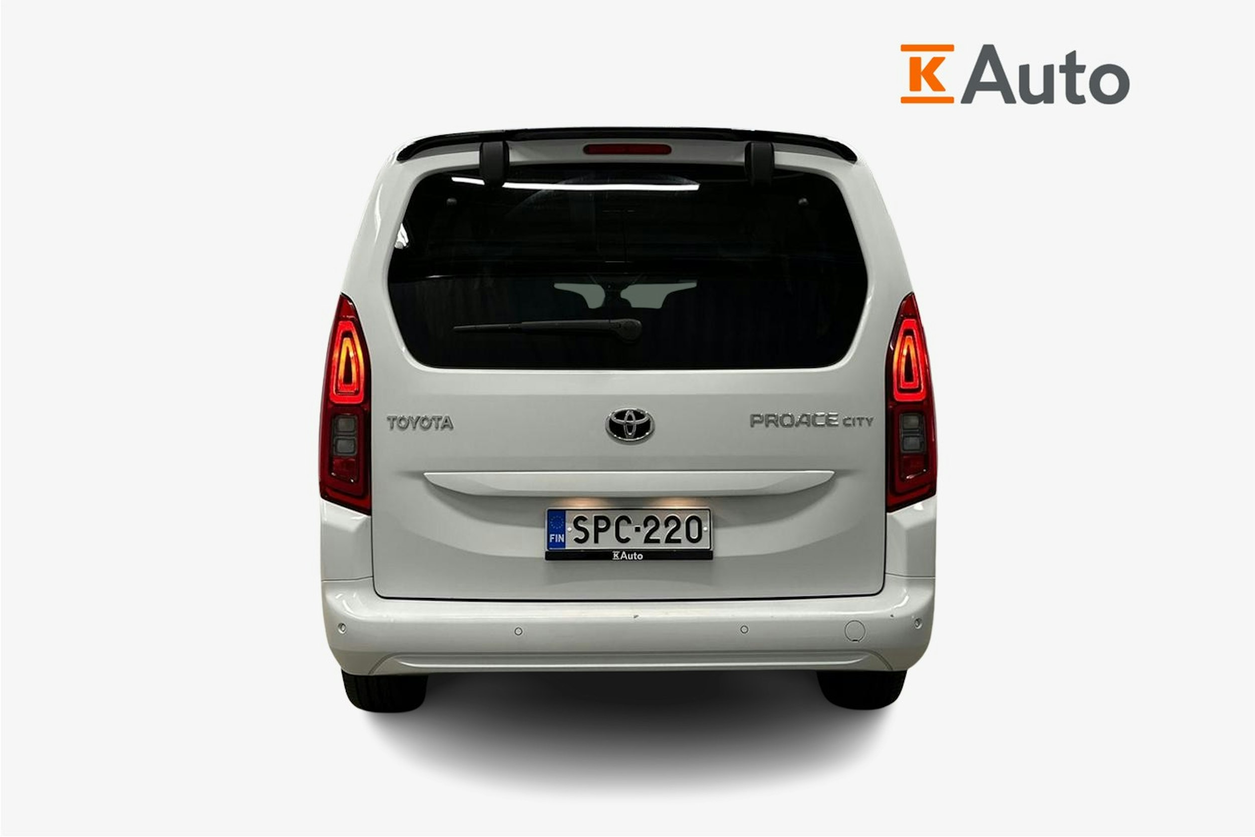 valkoinen Toyota Proace CITY Verso 2023 kuva 3.