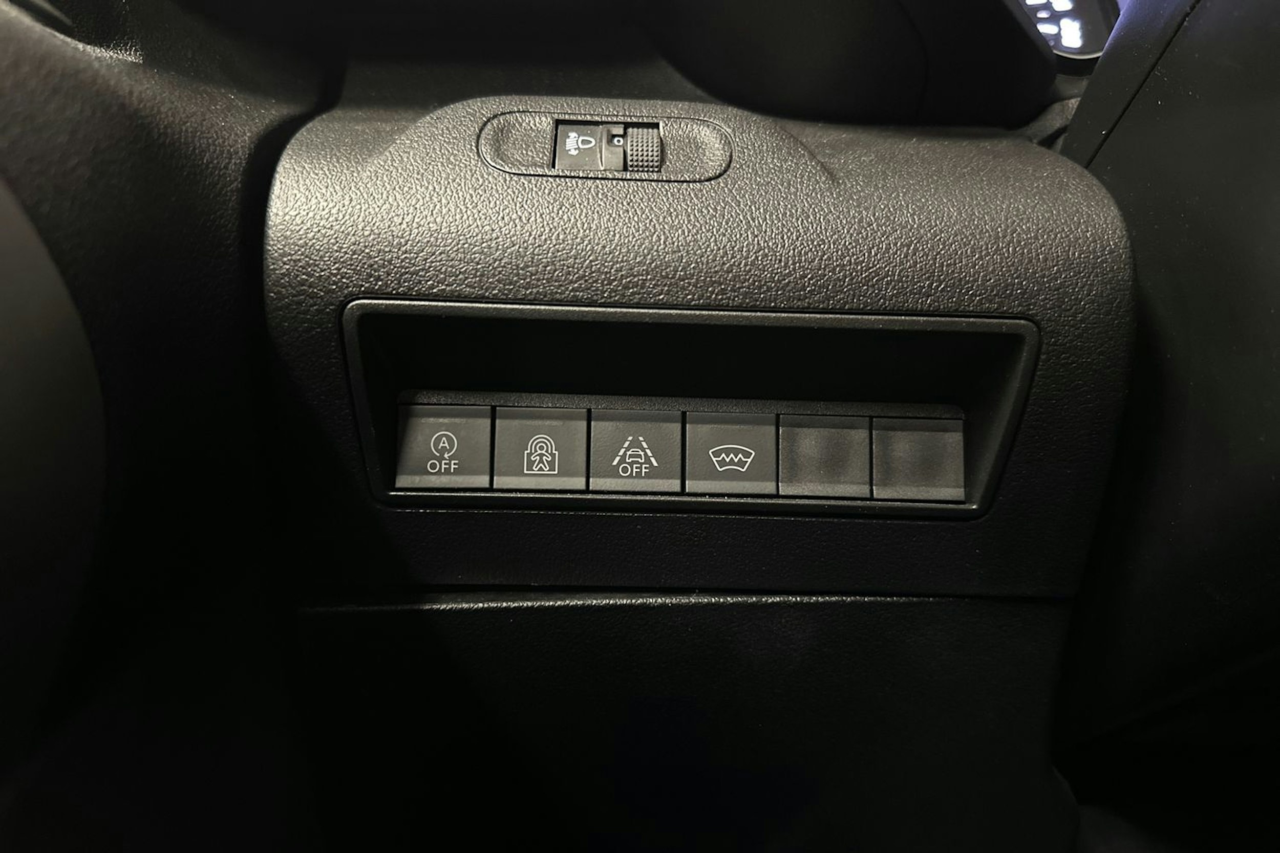 valkoinen Toyota Proace CITY Verso 2023 kuva 26.