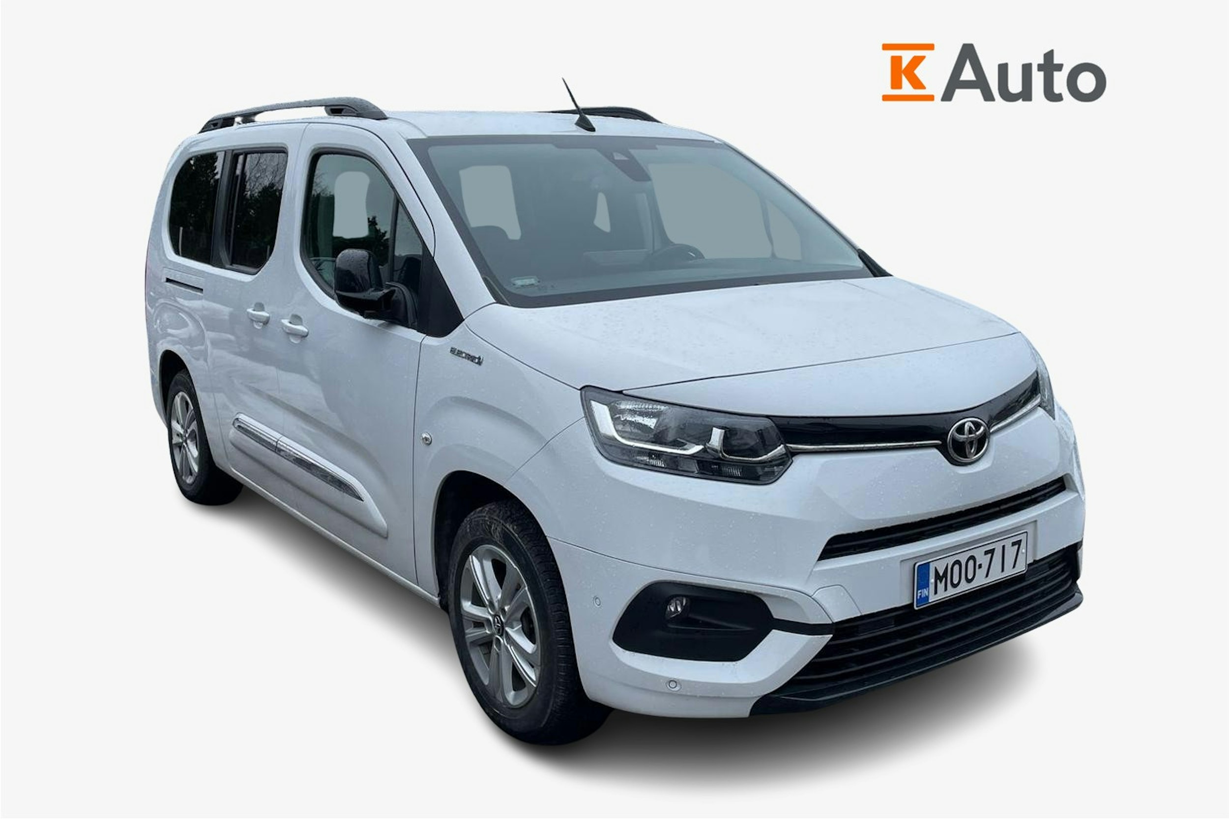 valkoinen Toyota Proace CITY Verso EV 2023 kuva 1.