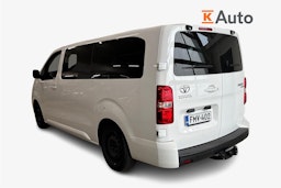 valkoinen Toyota Proace Verso 2017 kuva 2.