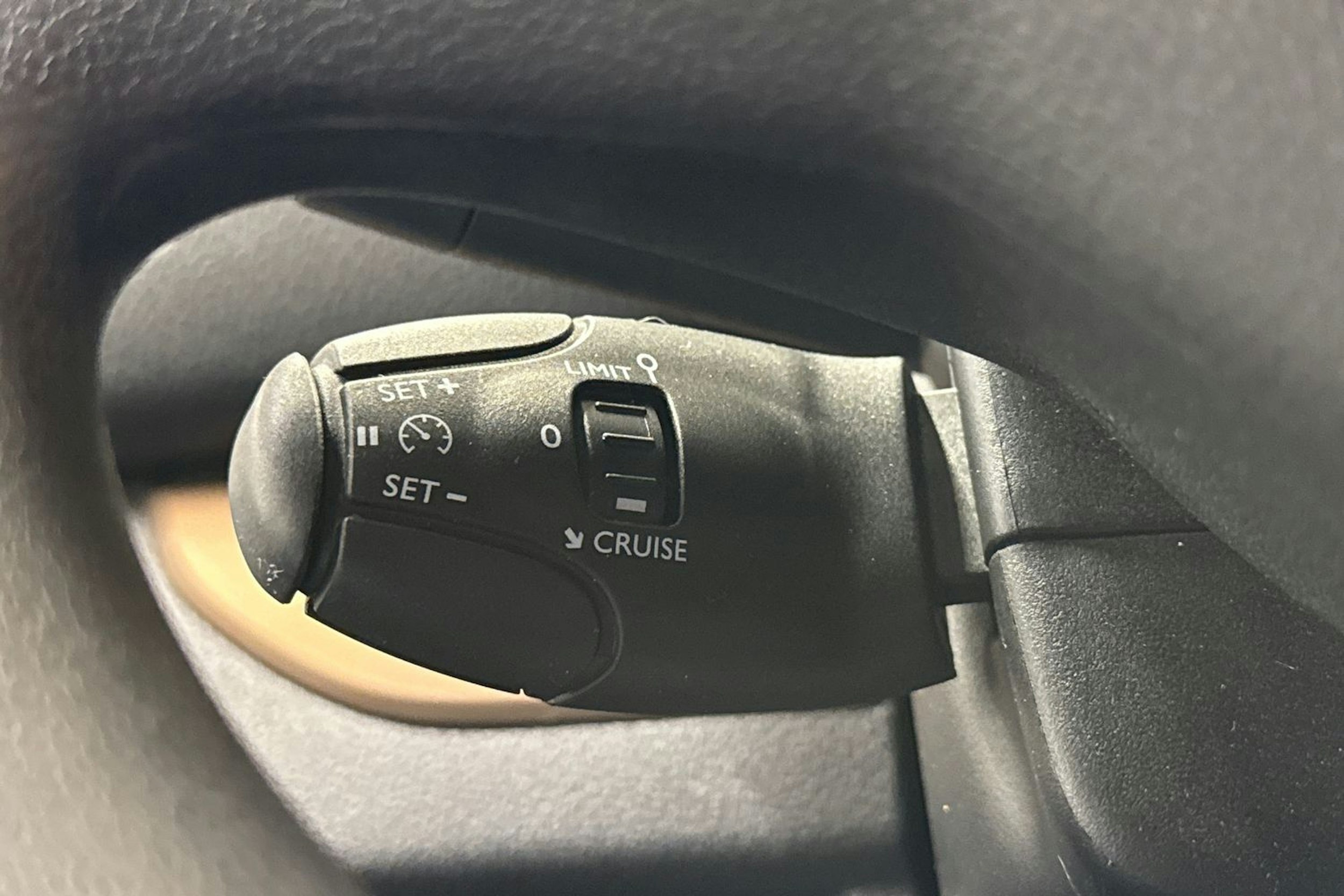 valkoinen Toyota Proace Verso 2018 kuva 23.
