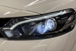 valkoinen Toyota Proace Verso 2018 kuva 32.
