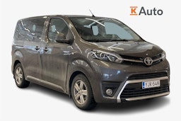 Harmaa Toyota Proace Verso 2016 kuva 1.
