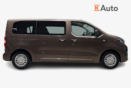Ruskea (beige) Toyota Proace Verso 2018 kuva 7.