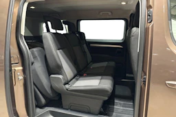 Ruskea (beige) Toyota Proace Verso 2018 kuva 11.