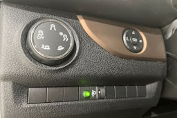 valkoinen Toyota Proace Verso 2018 kuva 16.