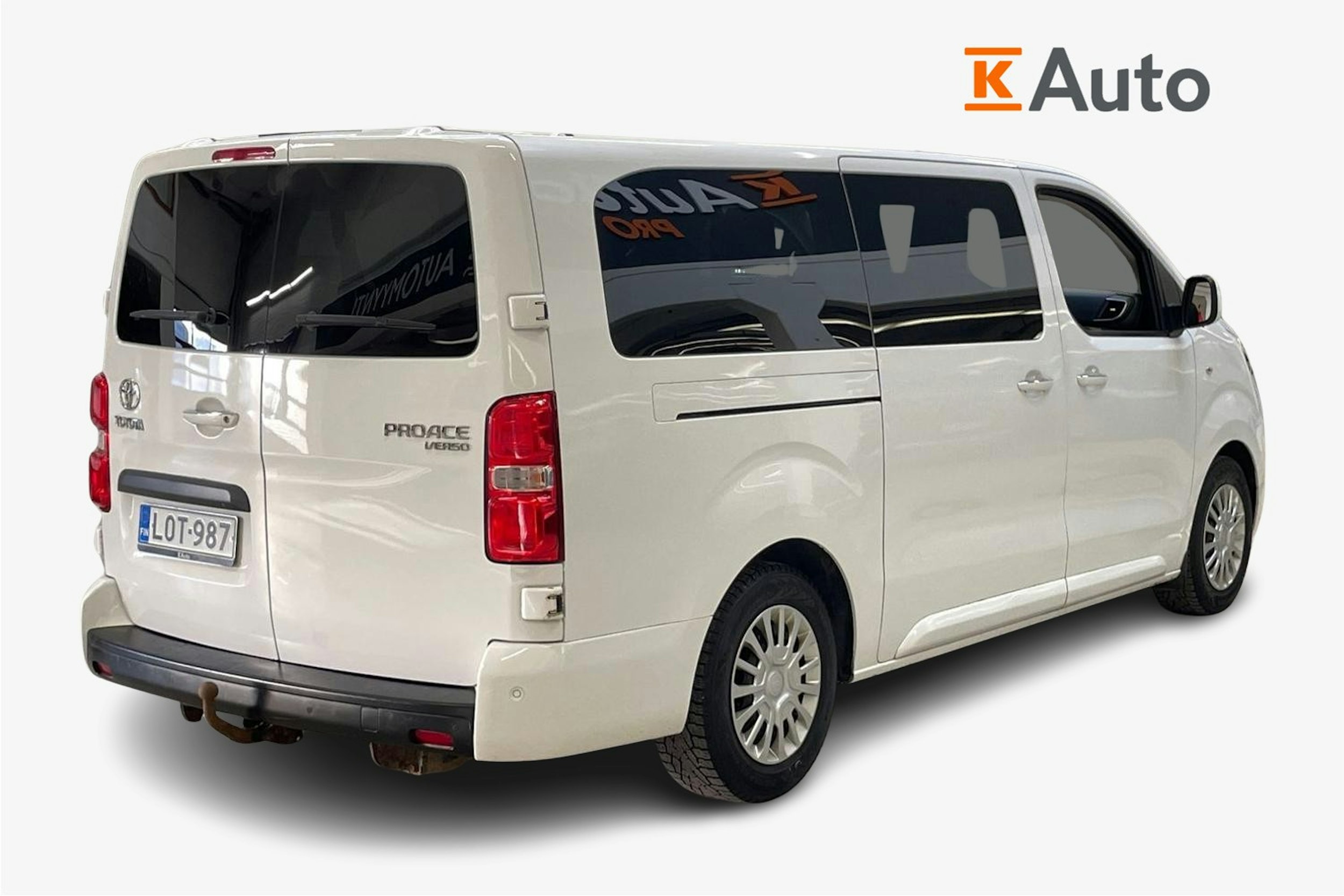 valkoinen Toyota Proace Verso 2018 kuva 3.