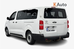 valkoinen Toyota Proace Verso 2018 kuva 2.