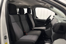 valkoinen Toyota Proace Verso 2018 kuva 13.