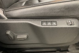 harmaa Toyota Proace Verso 2018 kuva 23.