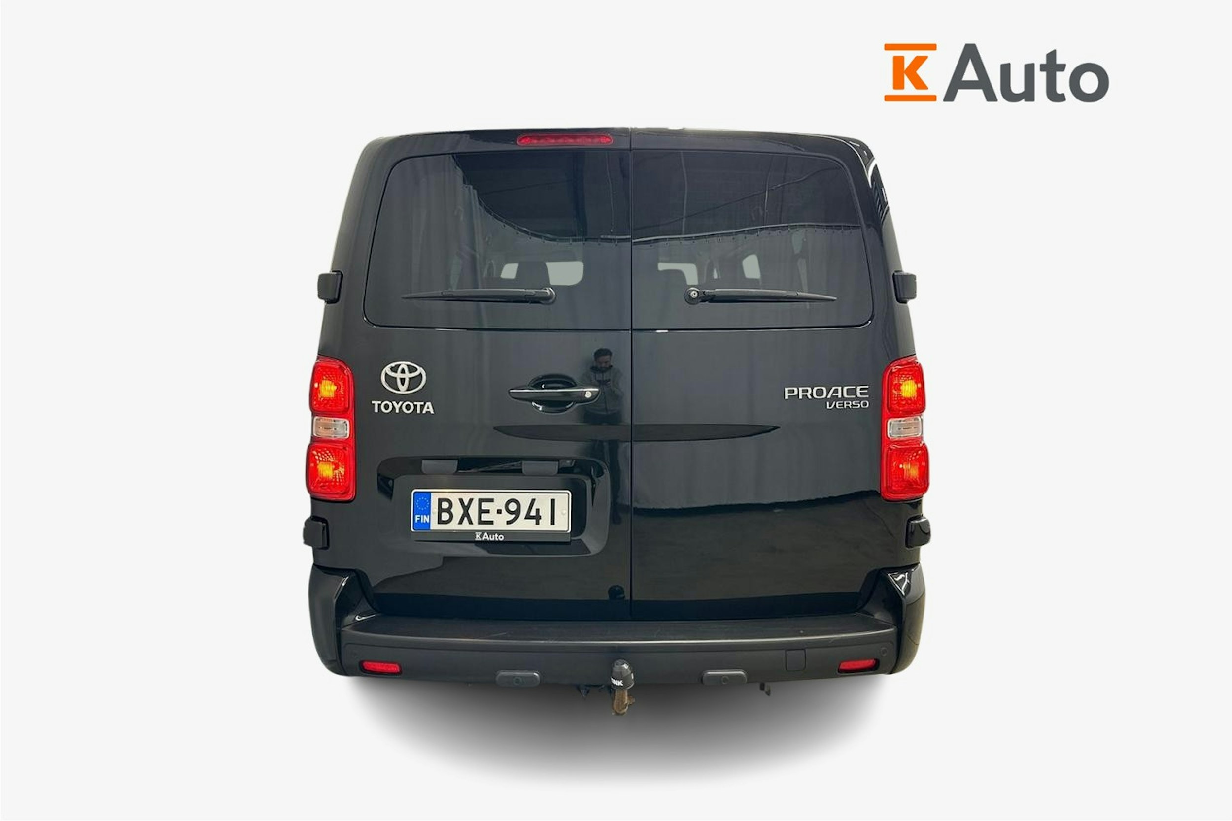 musta Toyota Proace Verso 2019 kuva 4.