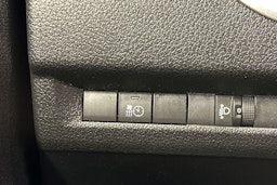 musta Toyota Proace Verso 2019 kuva 16.