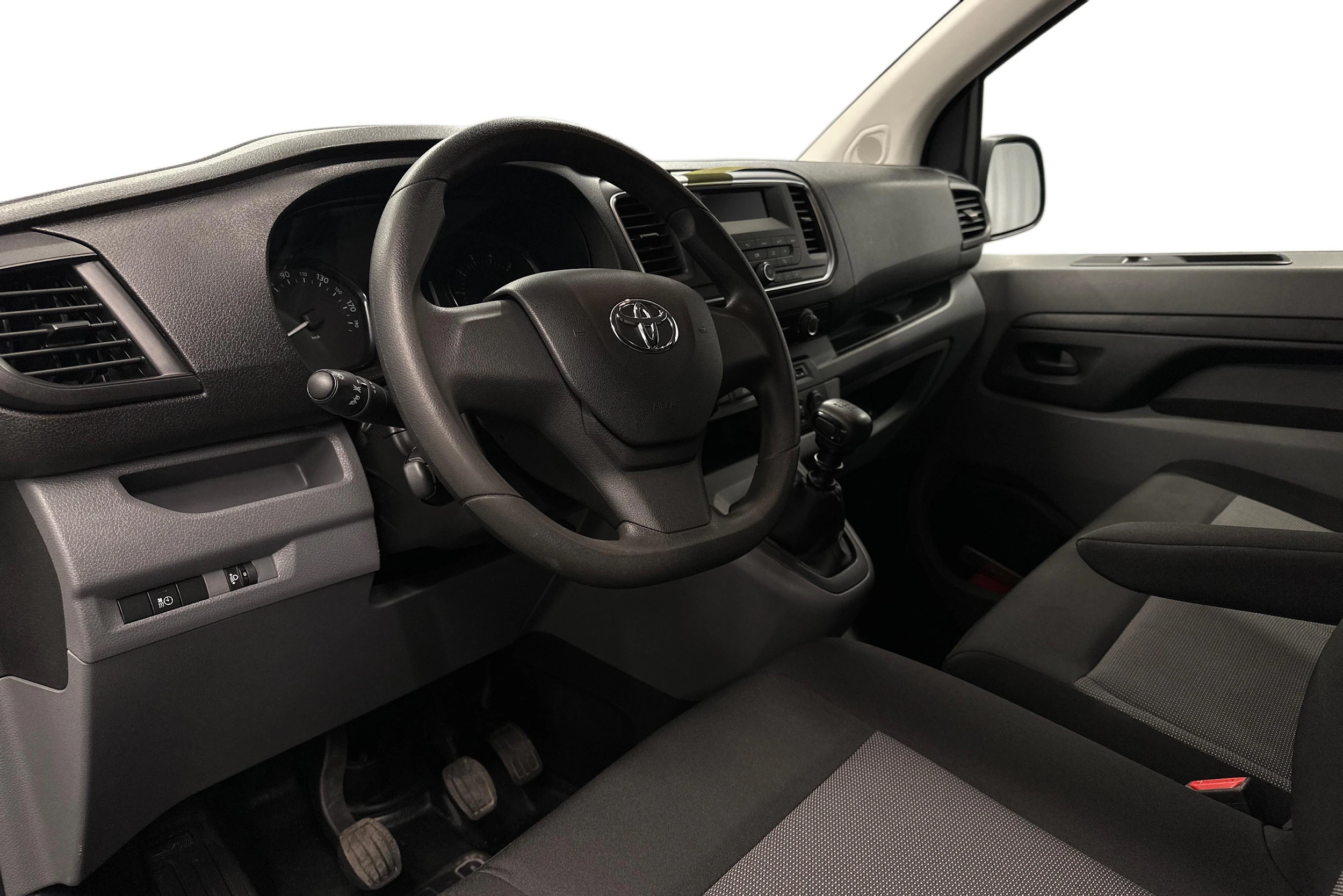 valkoinen Toyota Proace Verso 2019 kuva 6.