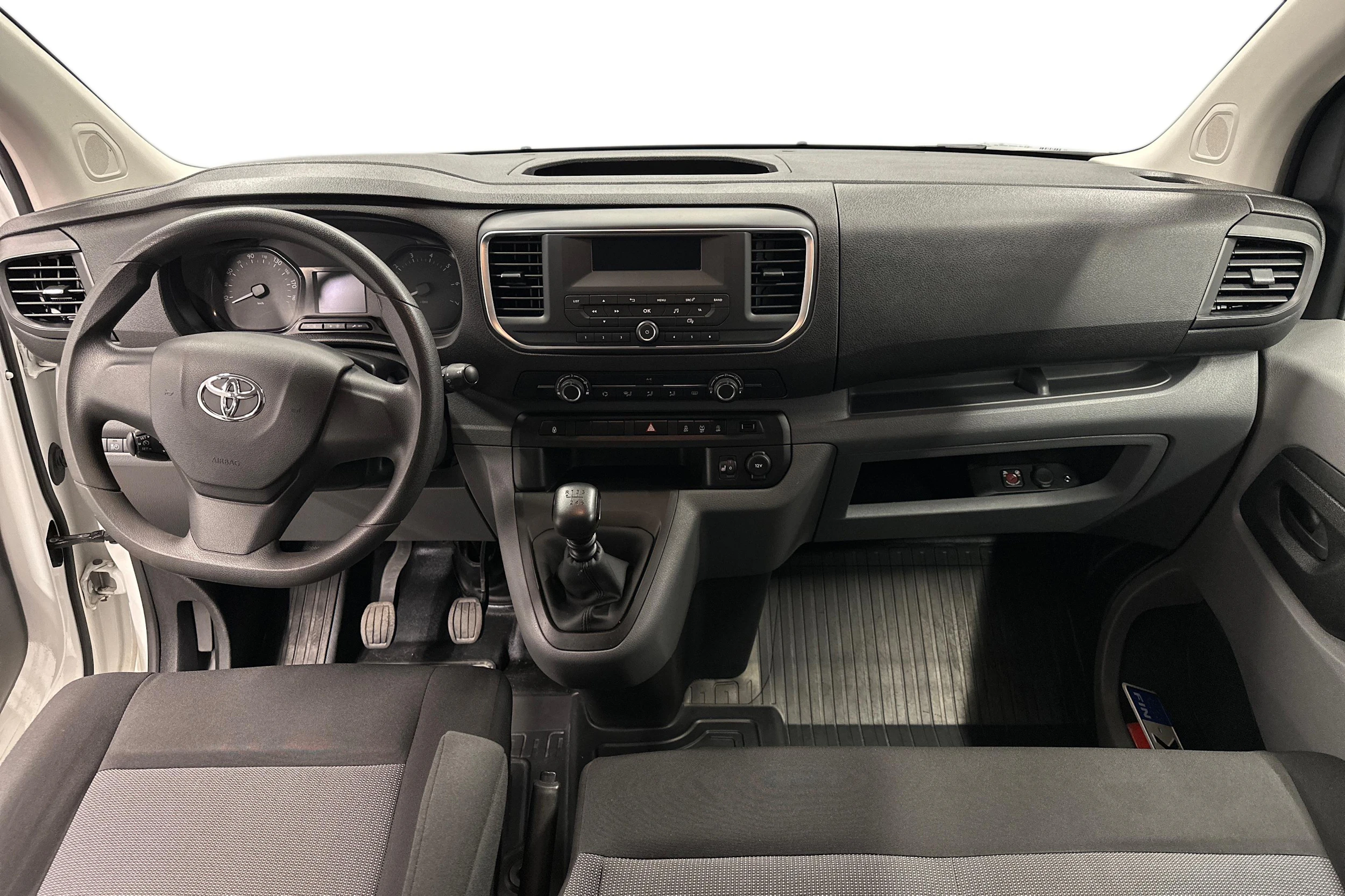 valkoinen Toyota Proace Verso 2019 kuva 7.