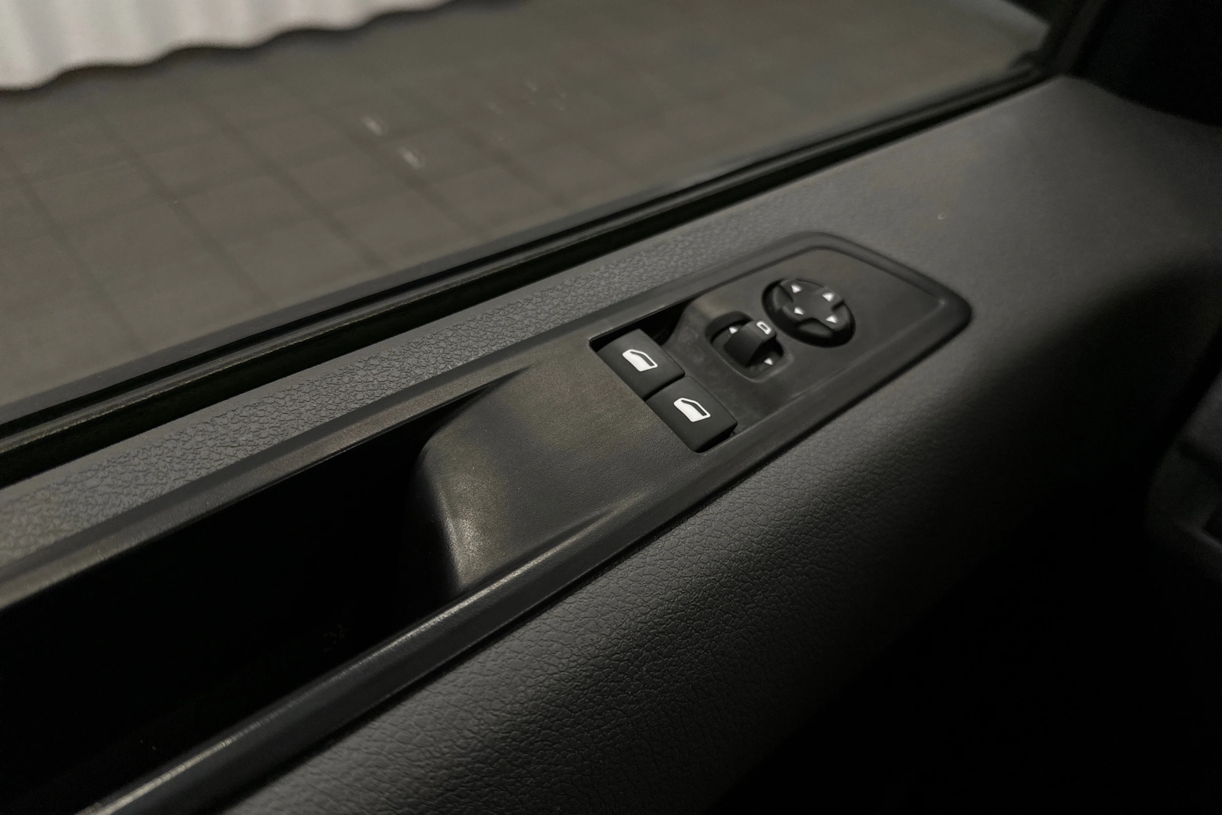valkoinen Toyota Proace Verso 2019 kuva 13.