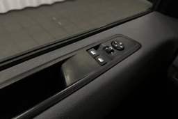 valkoinen Toyota Proace Verso 2019 kuva 13.