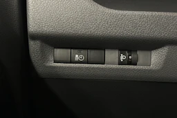 valkoinen Toyota Proace Verso 2019 kuva 14.