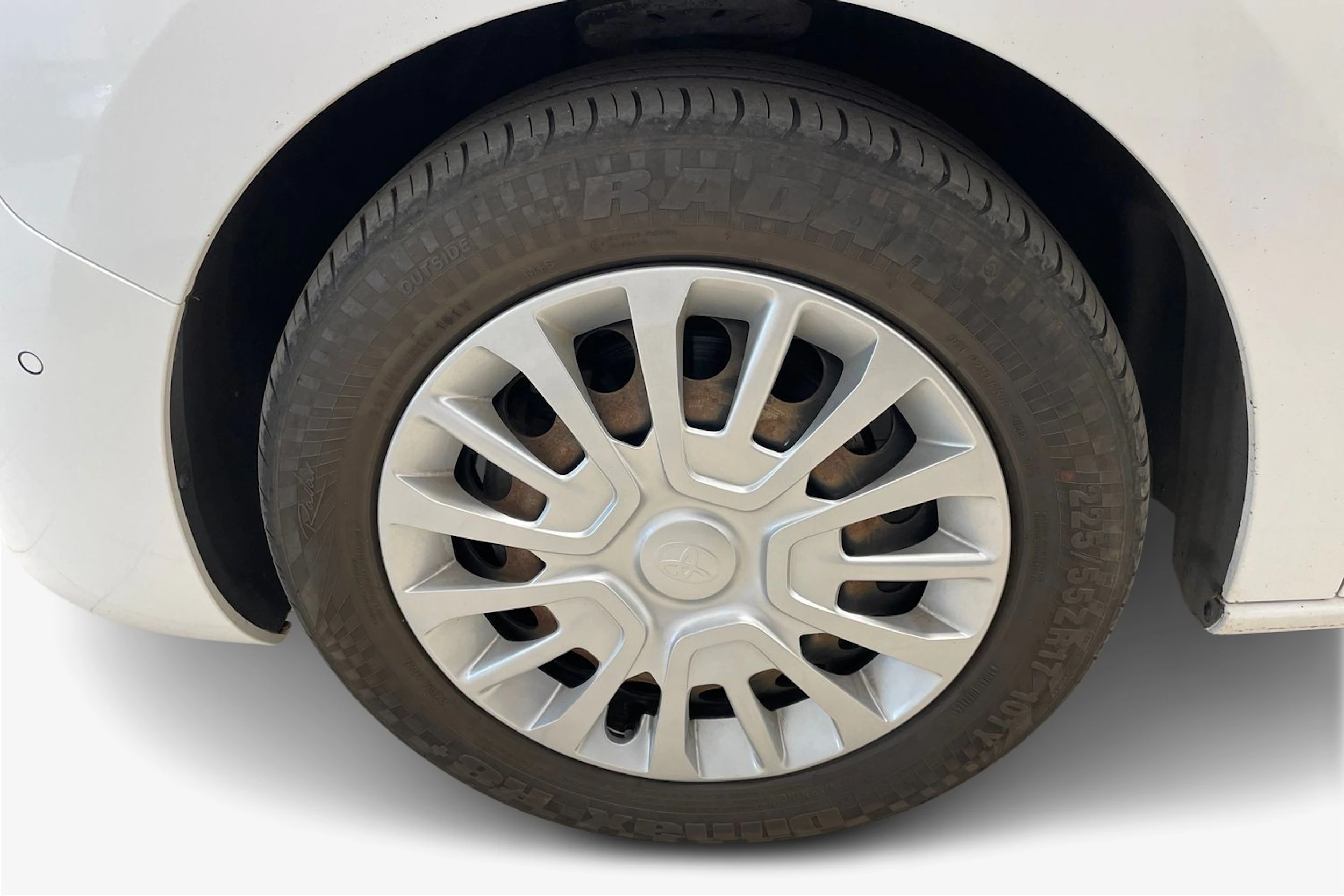 Valkoinen Toyota Proace Verso 2019 kuva 12.
