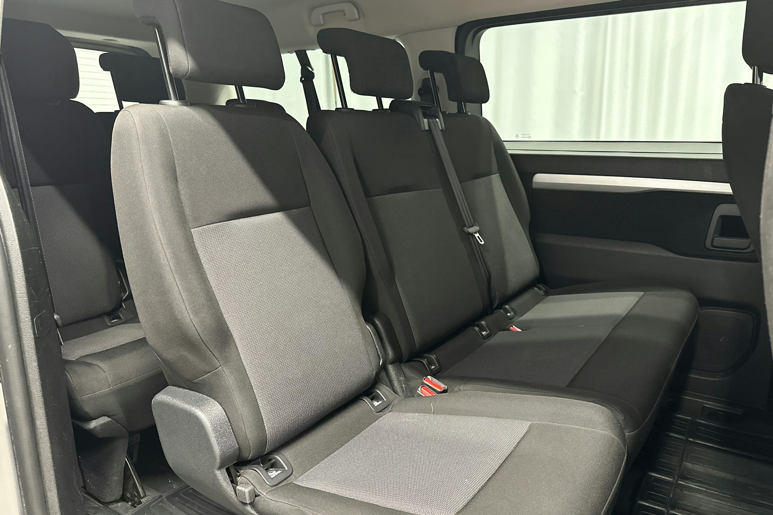 hopea Toyota Proace Verso 2020 kuva 19.