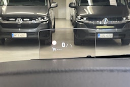 oranssi Toyota Proace Verso 2020 kuva 27.