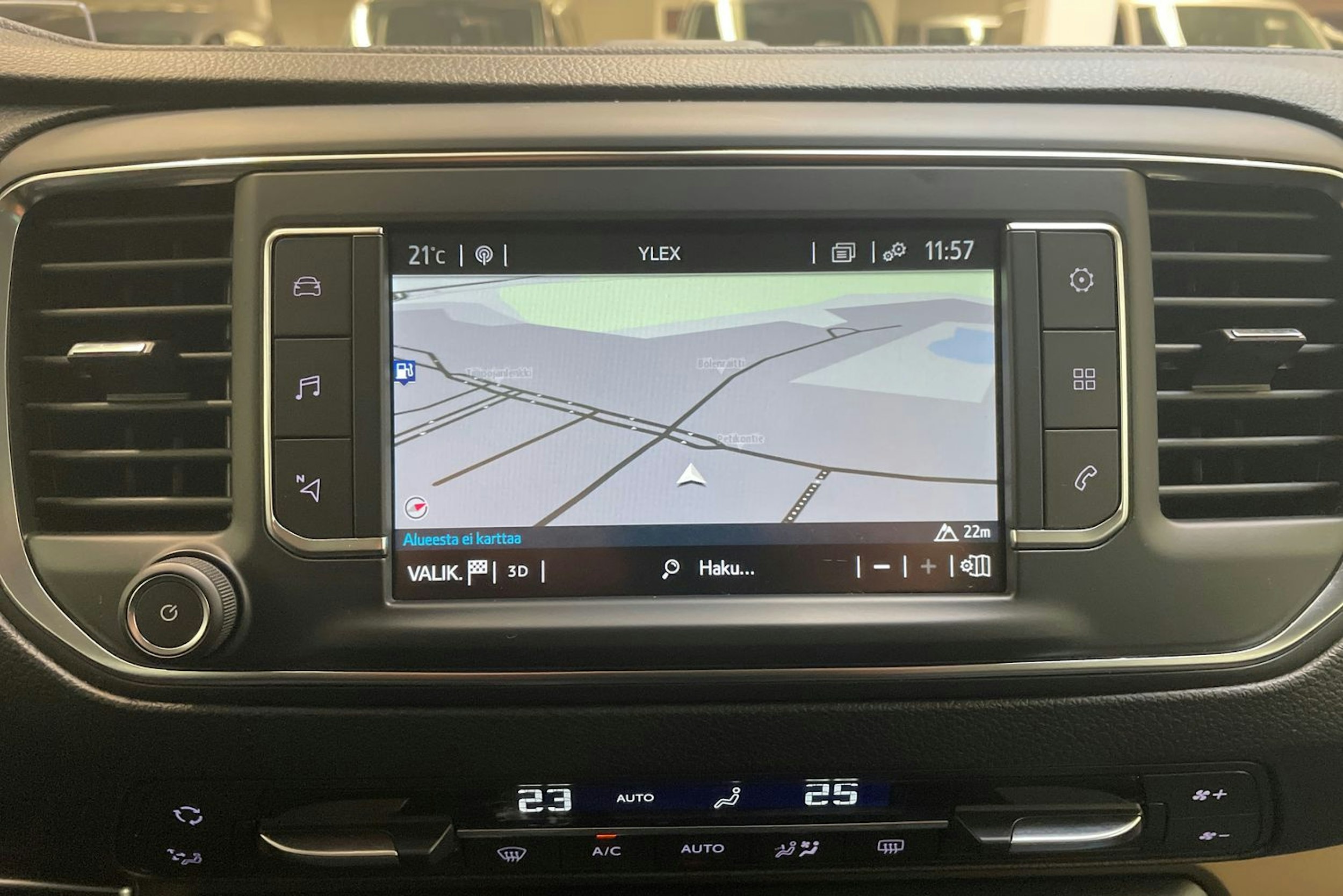 oranssi Toyota Proace Verso 2020 kuva 32.