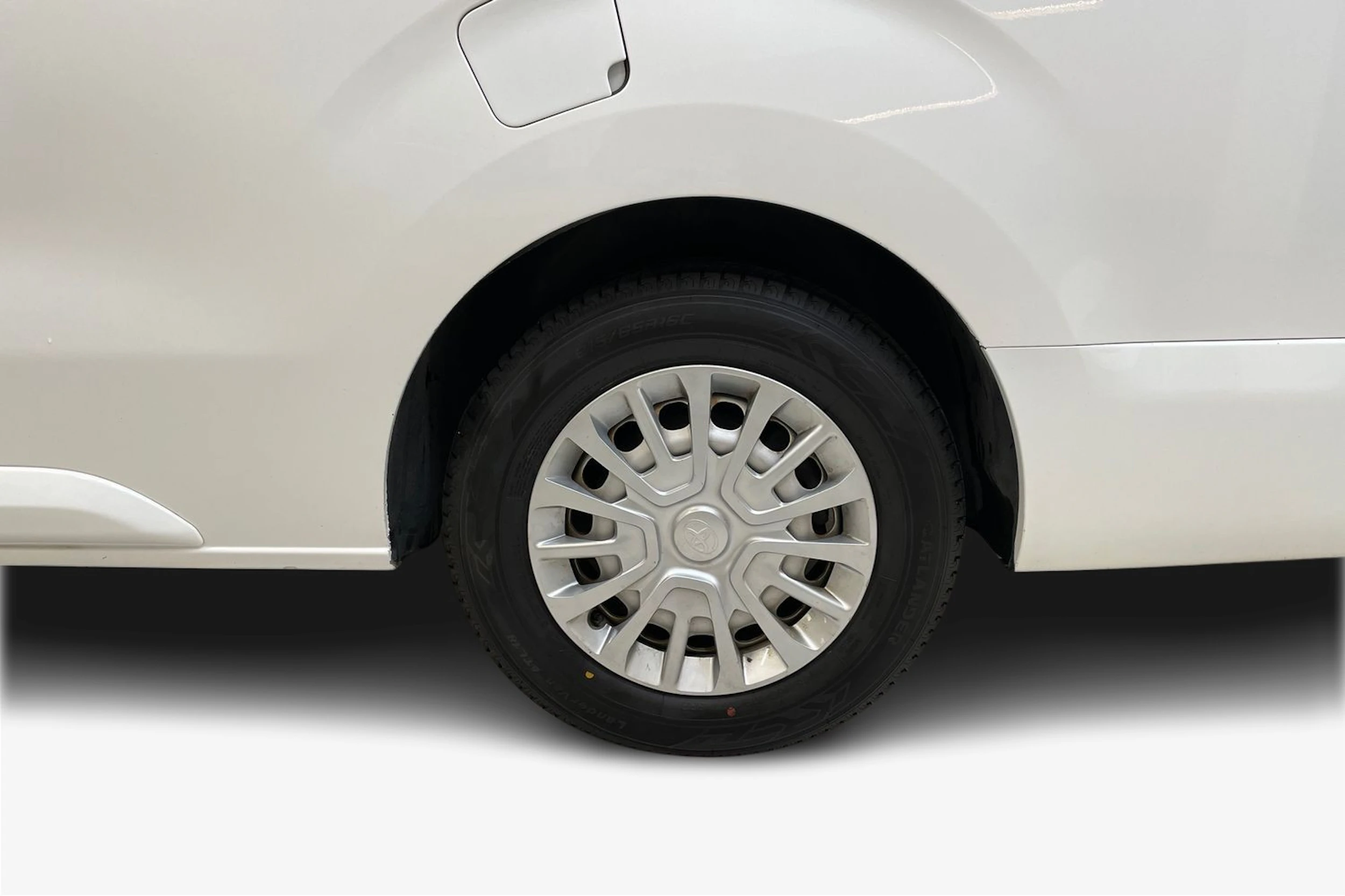 valkoinen Toyota Proace Verso 2021 kuva 12.