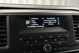 valkoinen Toyota Proace Verso 2021 kuva 19.
