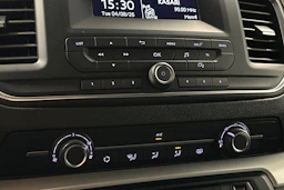 valkoinen Toyota Proace Verso 2021 kuva 20.
