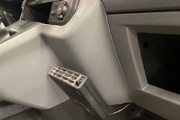 valkoinen Toyota Proace Verso 2021 kuva 17.