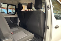 valkoinen Toyota Proace Verso 2021 kuva 20.