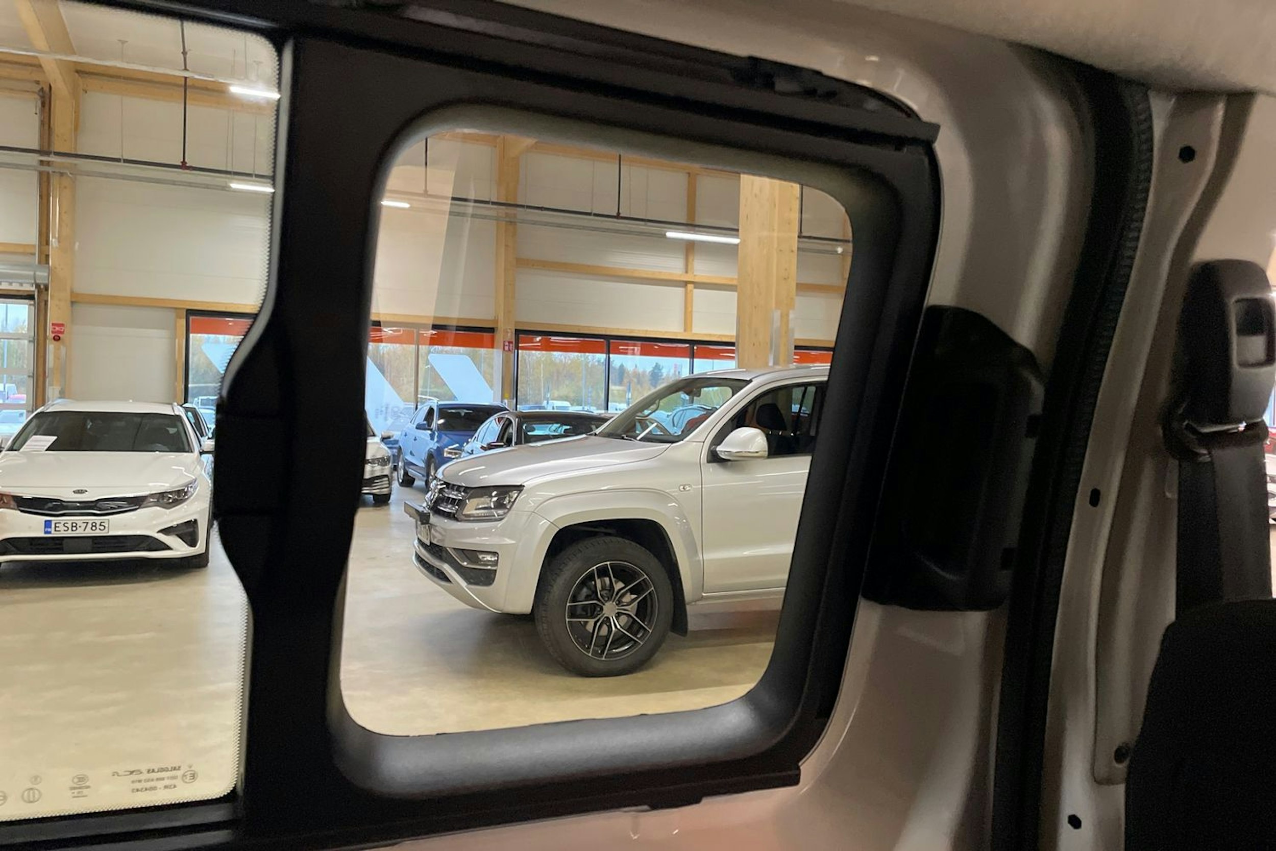 valkoinen Toyota Proace Verso 2021 kuva 22.