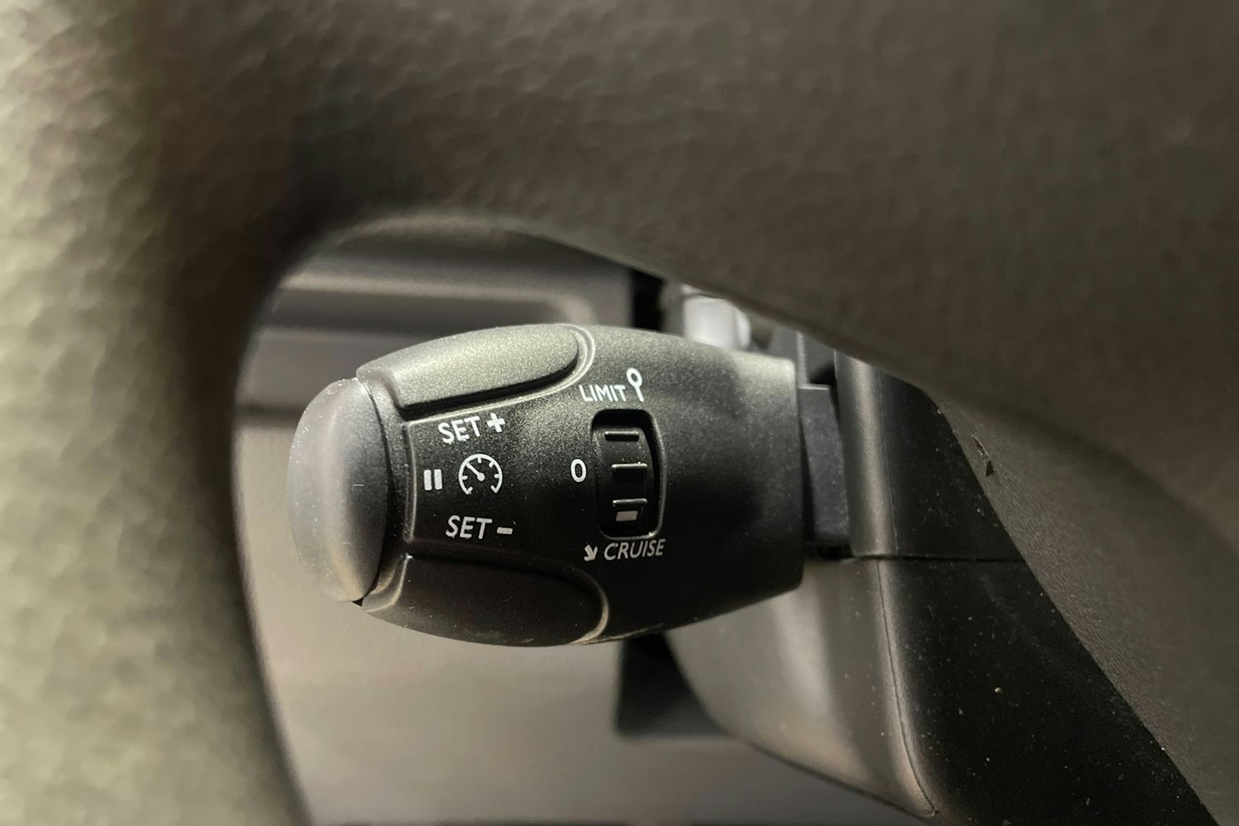 valkoinen Toyota Proace Verso 2021 kuva 29.