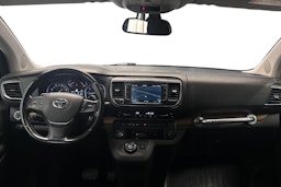 valkoinen Toyota Proace Verso 2021 kuva 9.