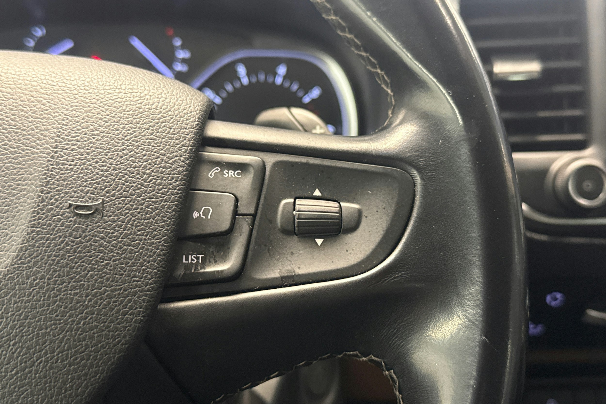 valkoinen Toyota Proace Verso 2021 kuva 17.