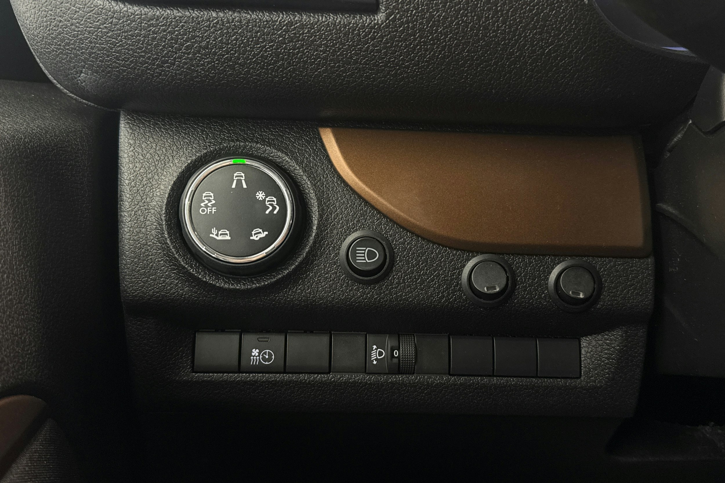 valkoinen Toyota Proace Verso 2021 kuva 18.