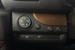 valkoinen Toyota Proace Verso 2021 kuva 18.