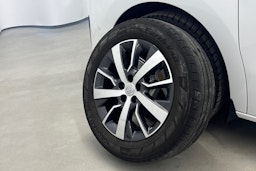 valkoinen Toyota Proace Verso 2021 kuva 29.