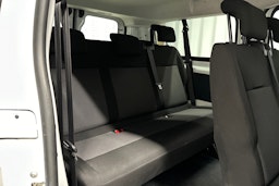 valkoinen Toyota Proace Verso 2022 kuva 12.