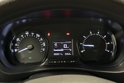 valkoinen Toyota Proace Verso 2022 kuva 15.