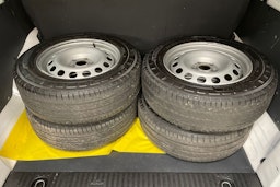 valkoinen Toyota Proace Verso 2022 kuva 17.