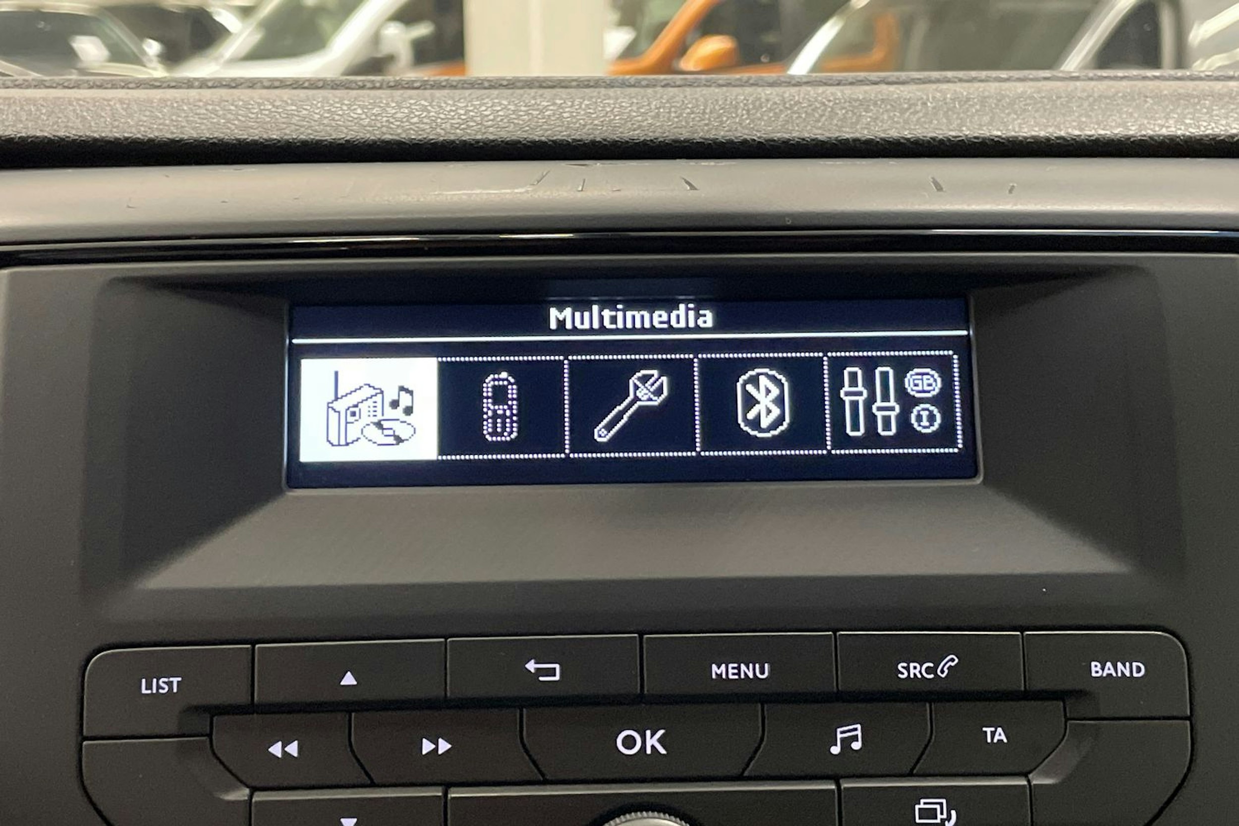 valkoinen Toyota Proace Verso 2022 kuva 22.