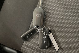 valkoinen Toyota Proace Verso 2022 kuva 23.